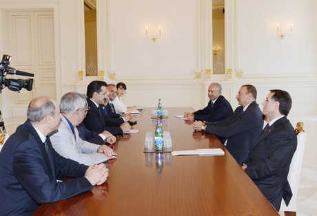 Президент Азербайджана принял министра труда и соцзащиты Турции